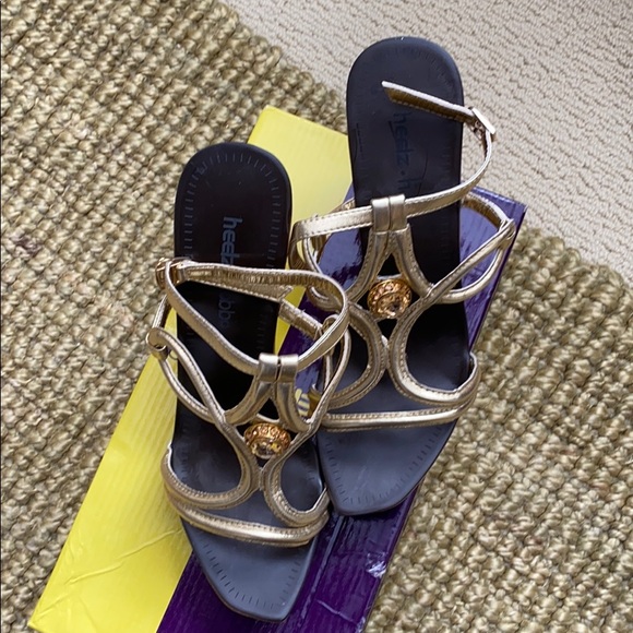 Product of the Philippines - Picture 1 of 4